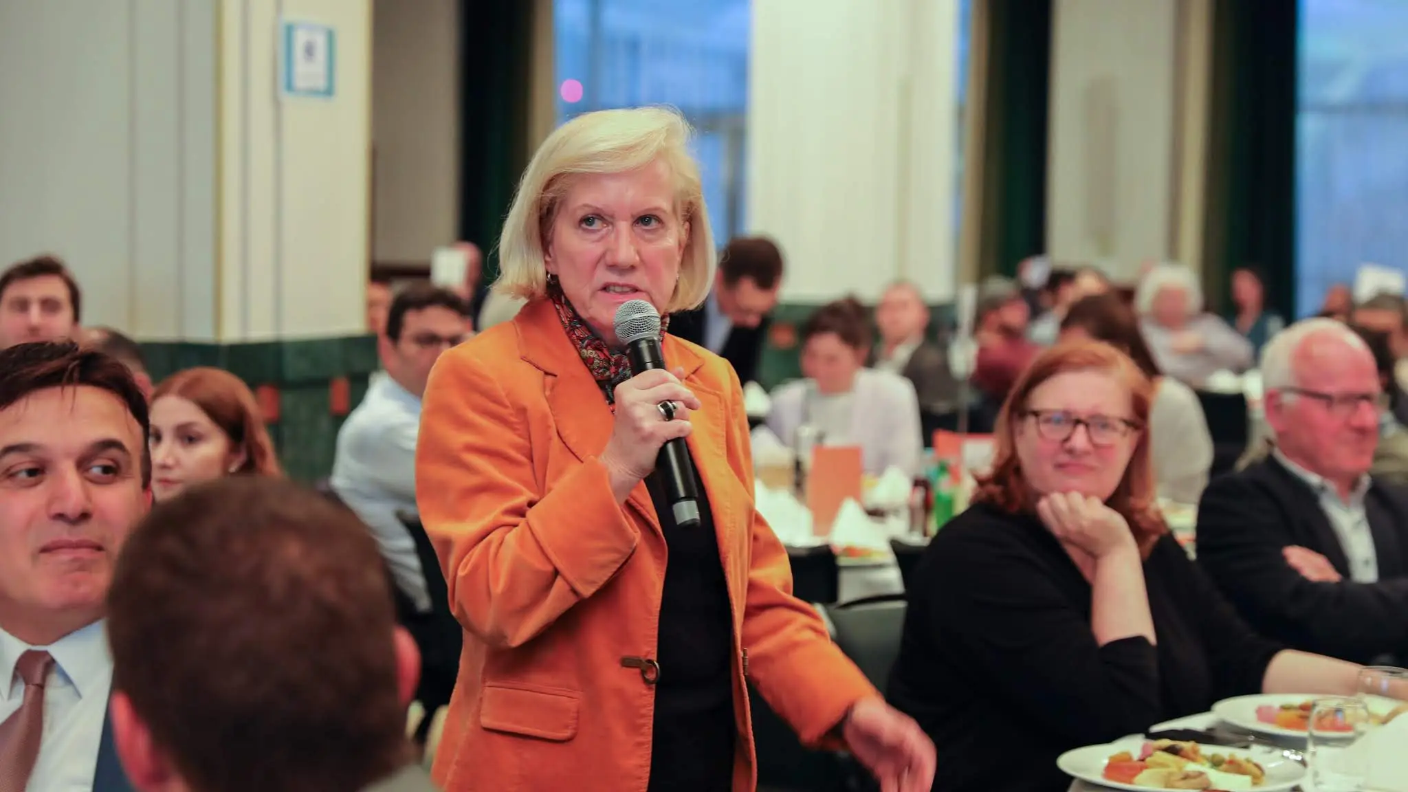 news-gezelligheid-en-samenhorigheid-troef-op-19